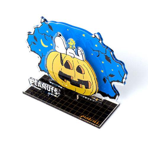 PINTRILL - Snoopy Pumpkin Halloween Standee - Secondary Image